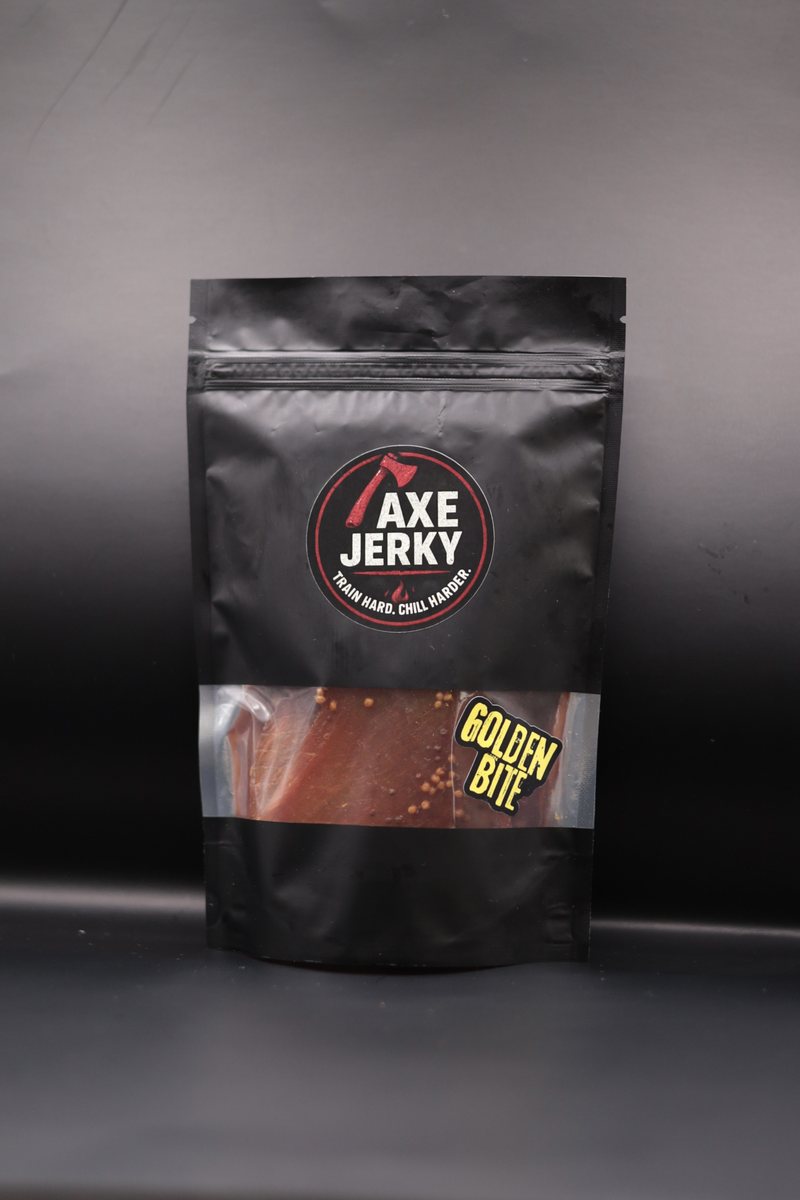 Пачка курячих джерків AXE Jerky зі складом на звороті